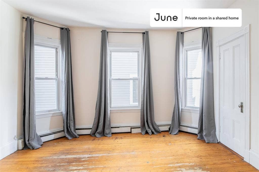 5 BR in Boston