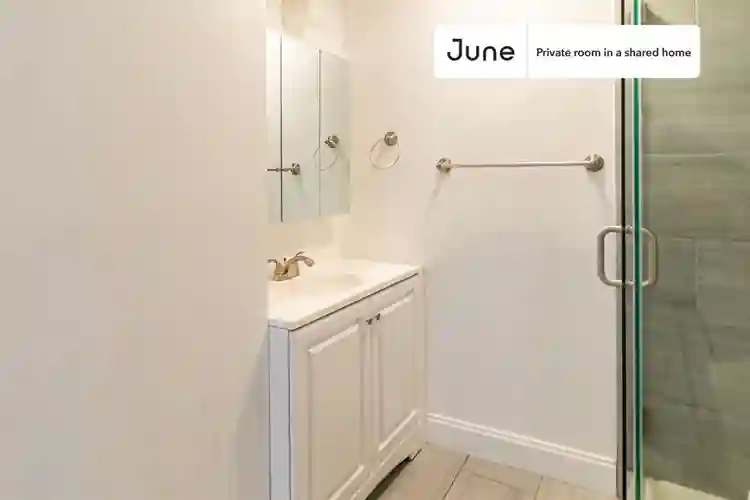 6 BR in Boston