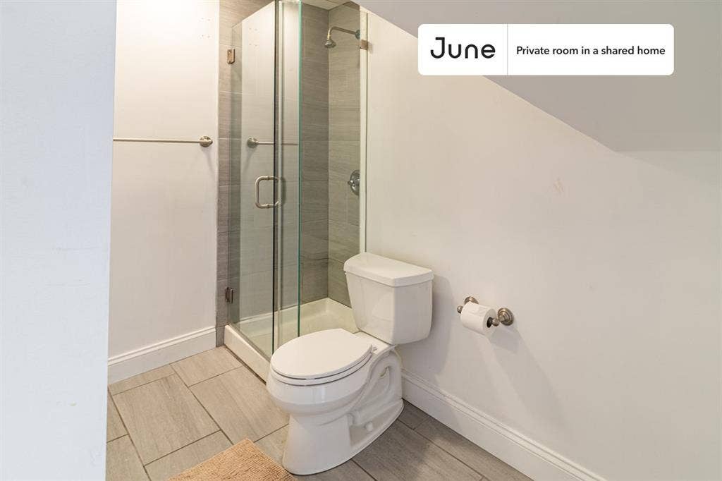 6 BR in Boston