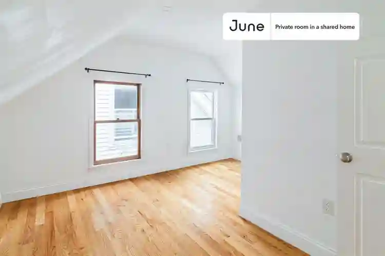 6 BR in Boston