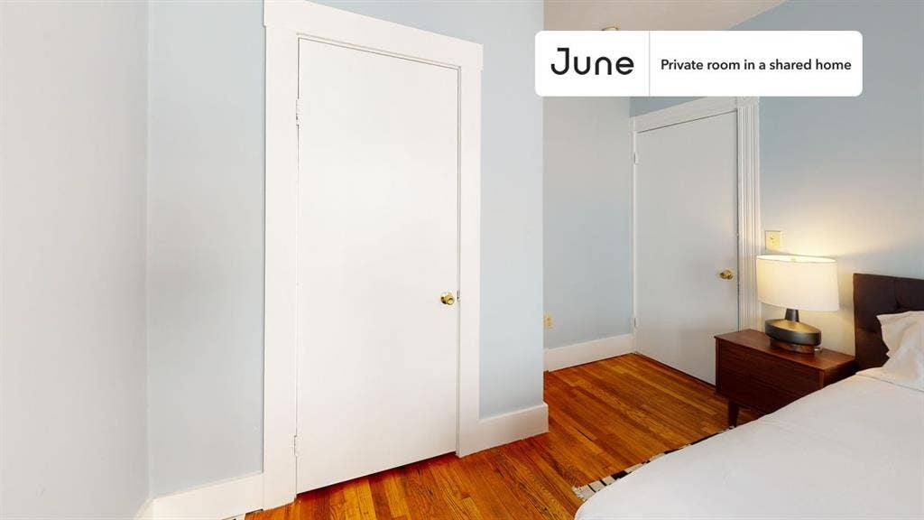 3 BR in Boston