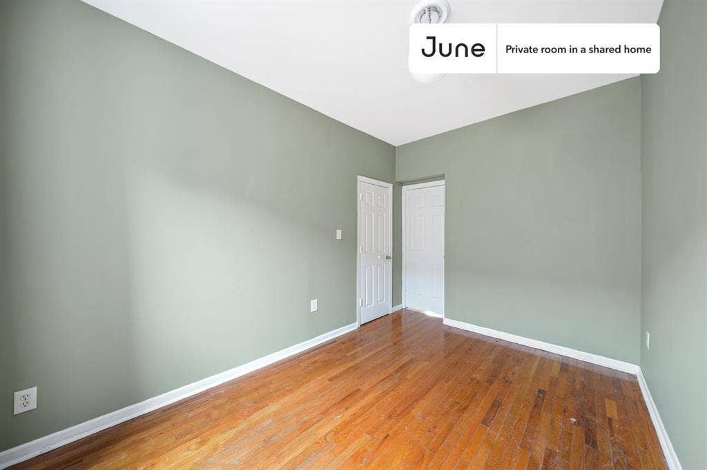 4 BR in New York City