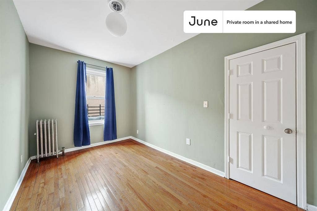 4 BR in New York City