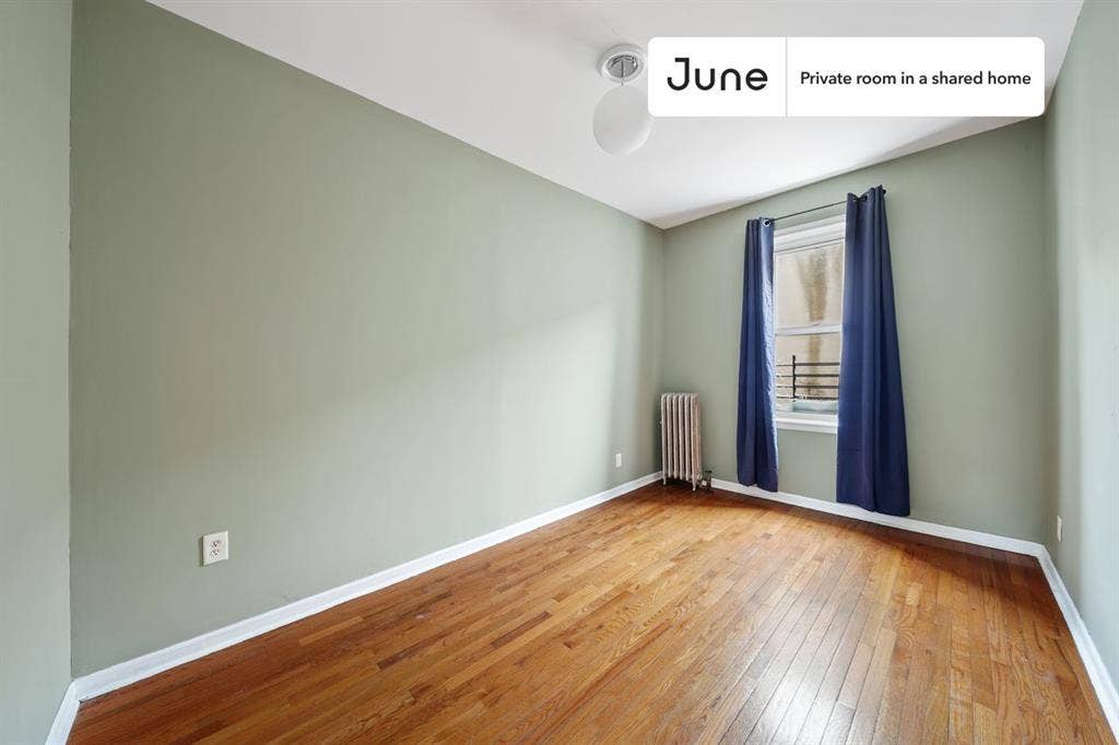 4 BR in New York City
