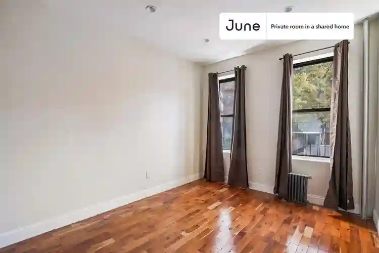 2 BR in New York City