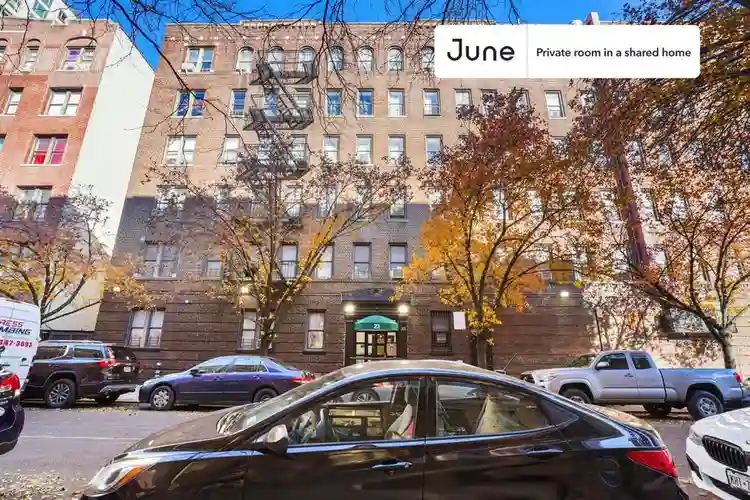 2 BR in New York City