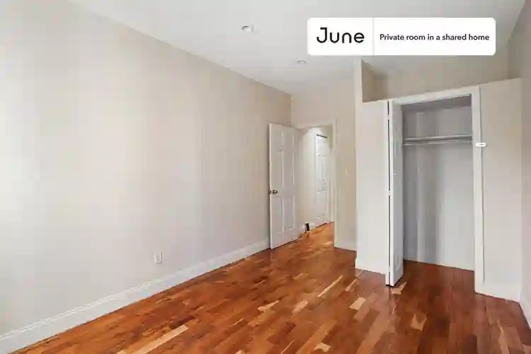 2 BR in New York City
