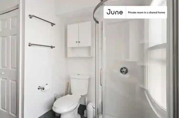 6 BR in Boston