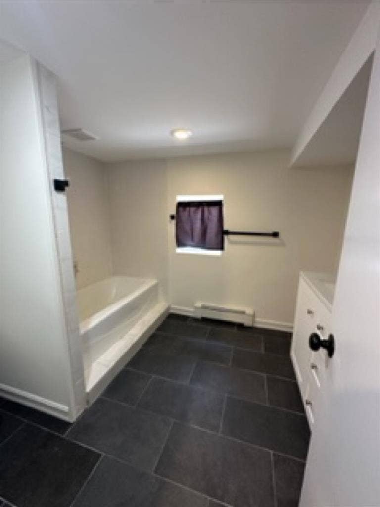 Basement 
room available utl incl.