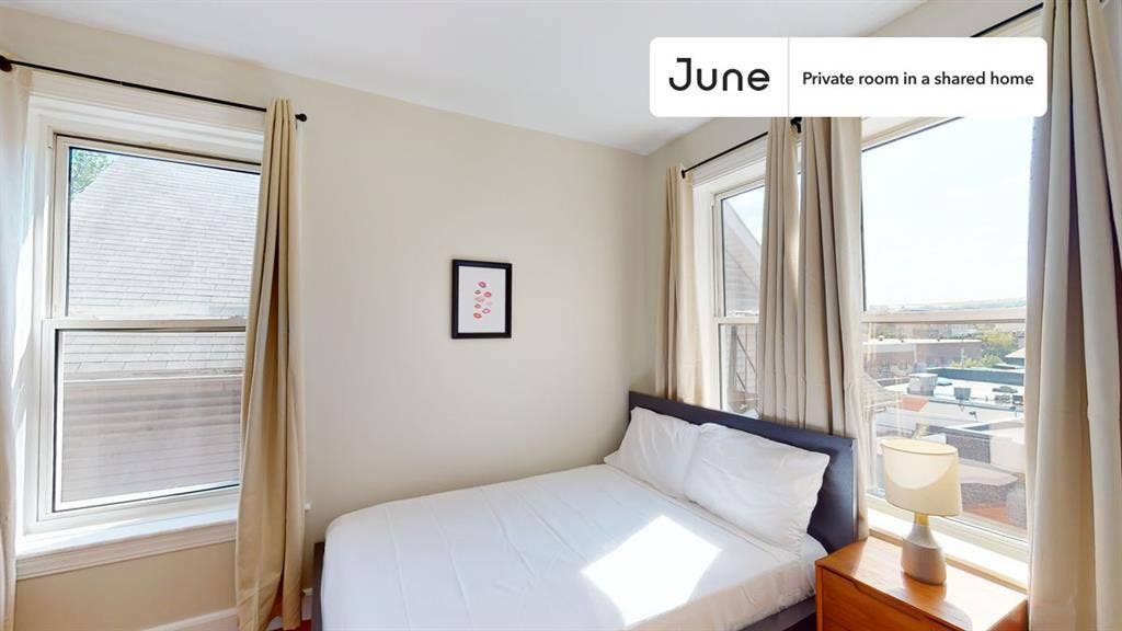 4 BR in Boston