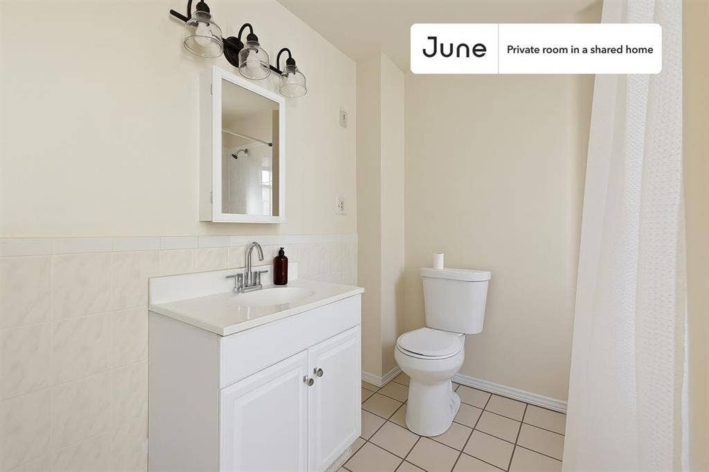 4 BR in Boston