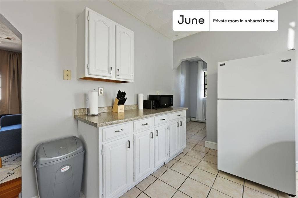 4 BR in Boston