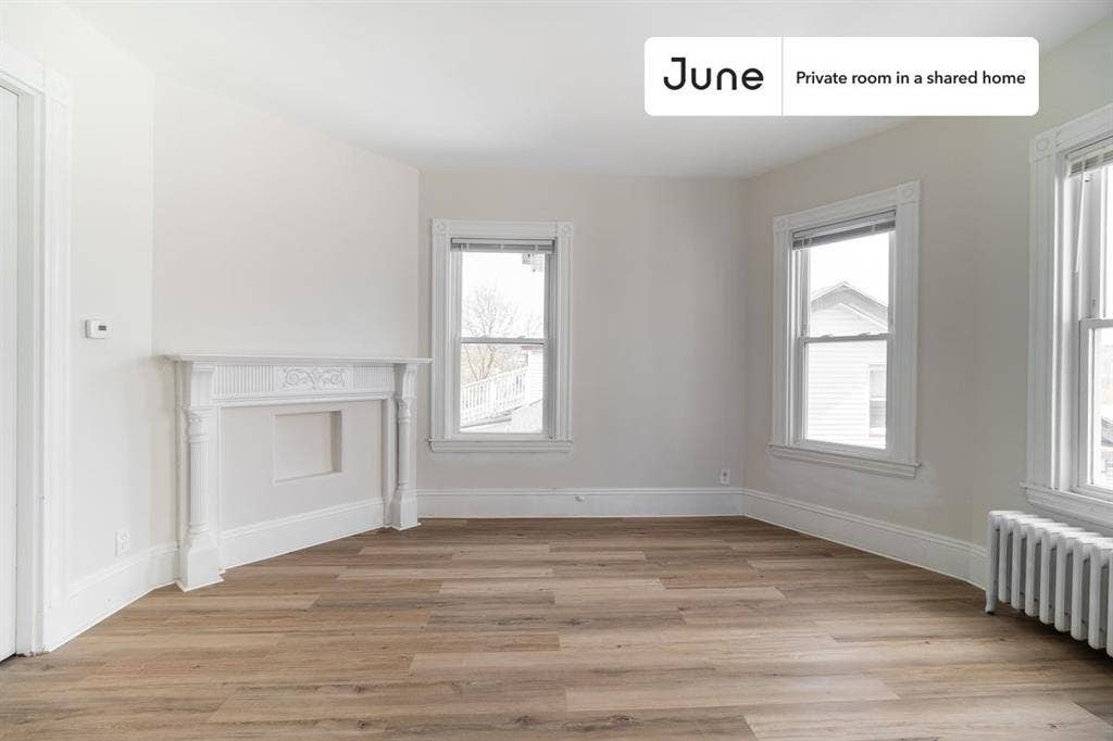 3 BR in Boston