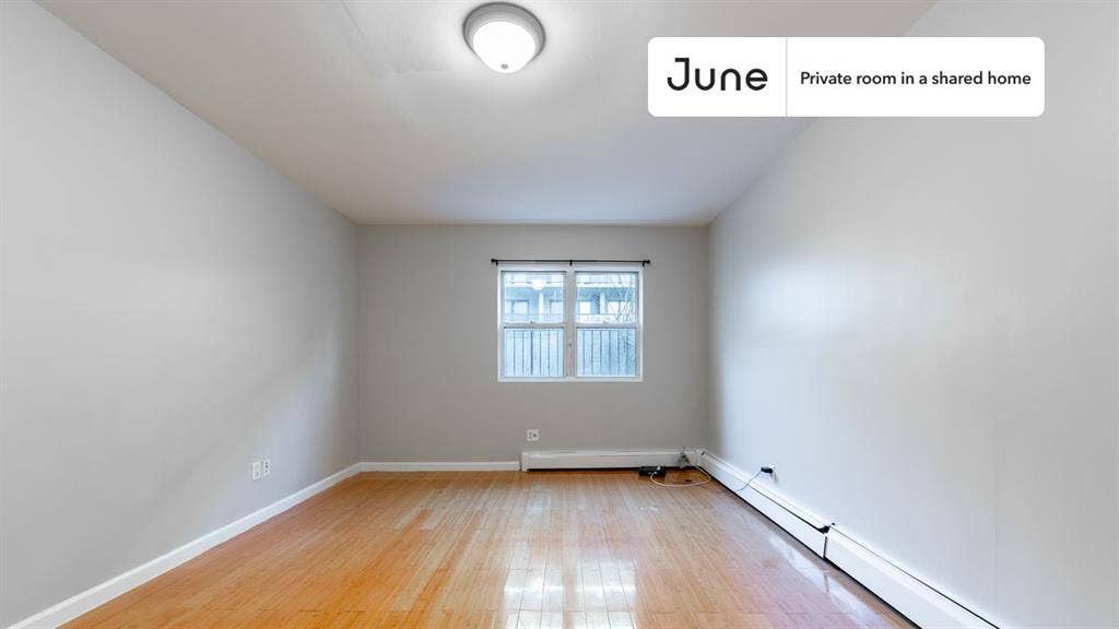4 BR in New York City