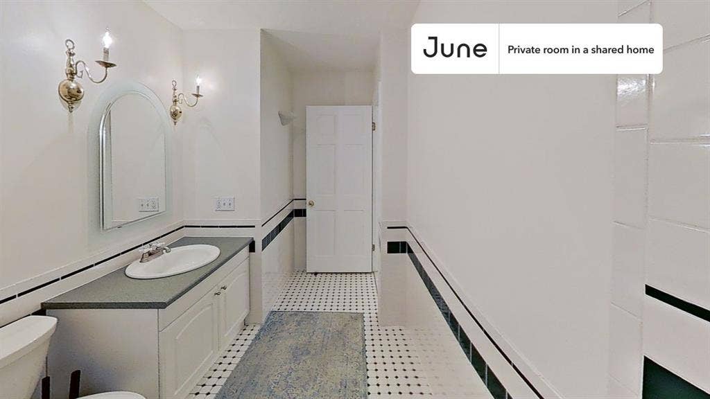 3 BR in Boston