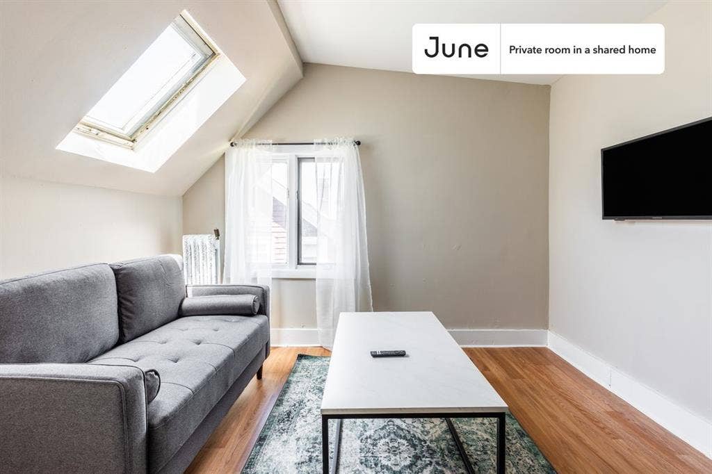 9 BR in Boston