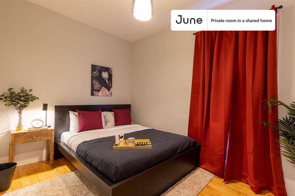 4 BR in Boston