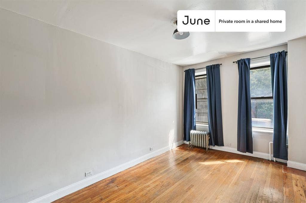 4 BR in New York City