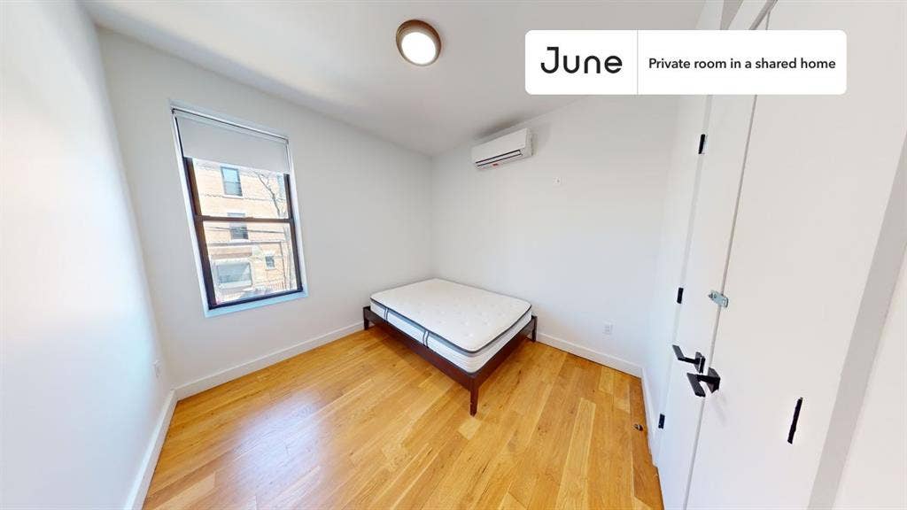 5 BR in New York City