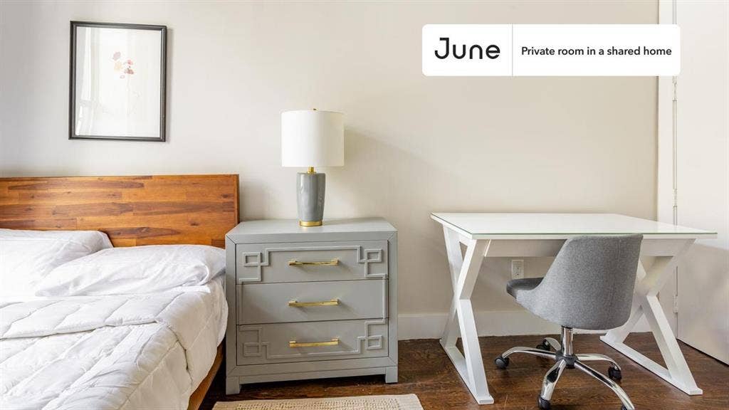4 BR in New York City