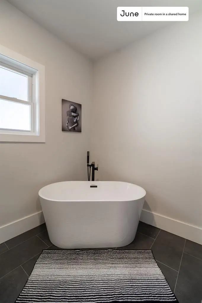 5 BR in Boston