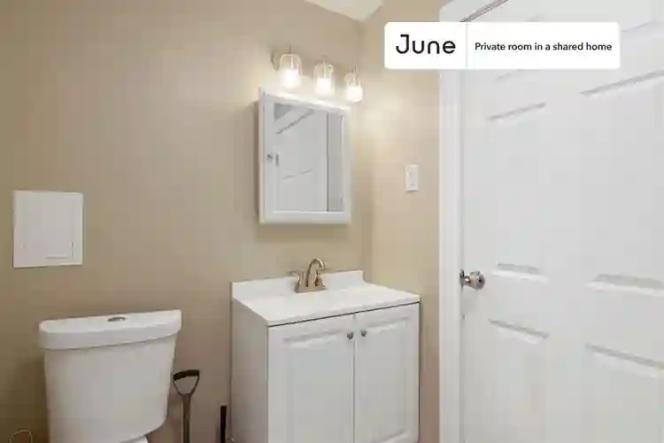 4 BR in Boston