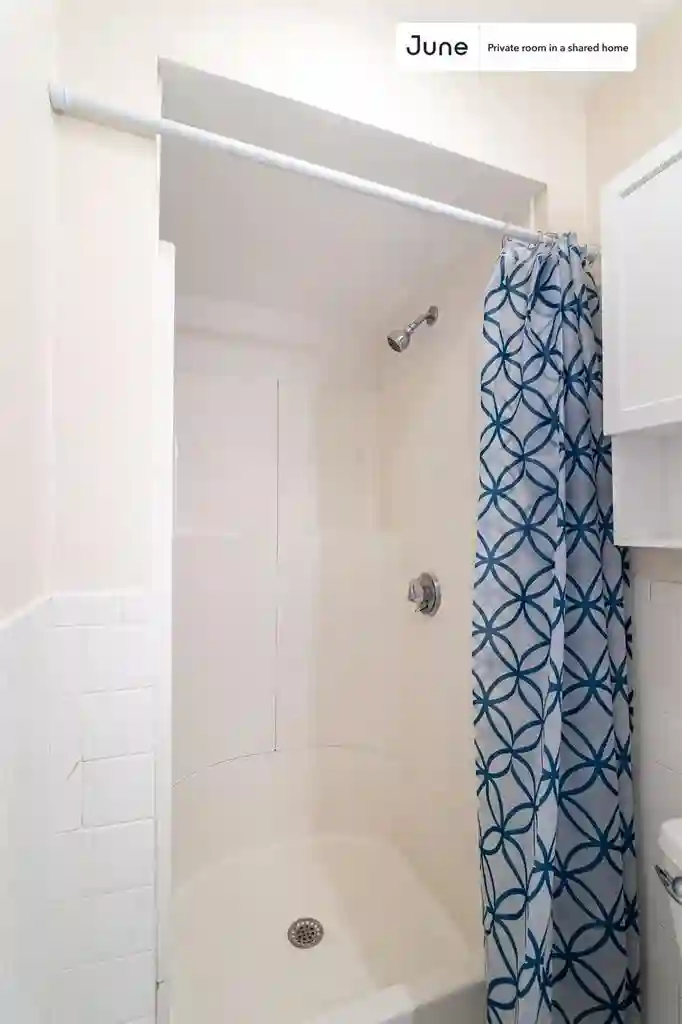 7 BR in Boston