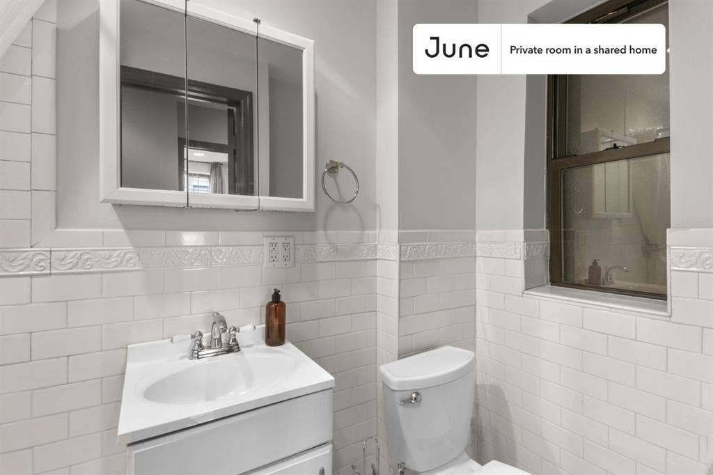 3 BR in New York City