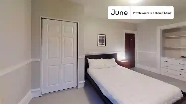4 BR in Boston