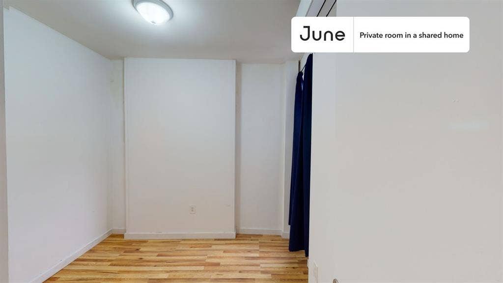 4 BR in New York City