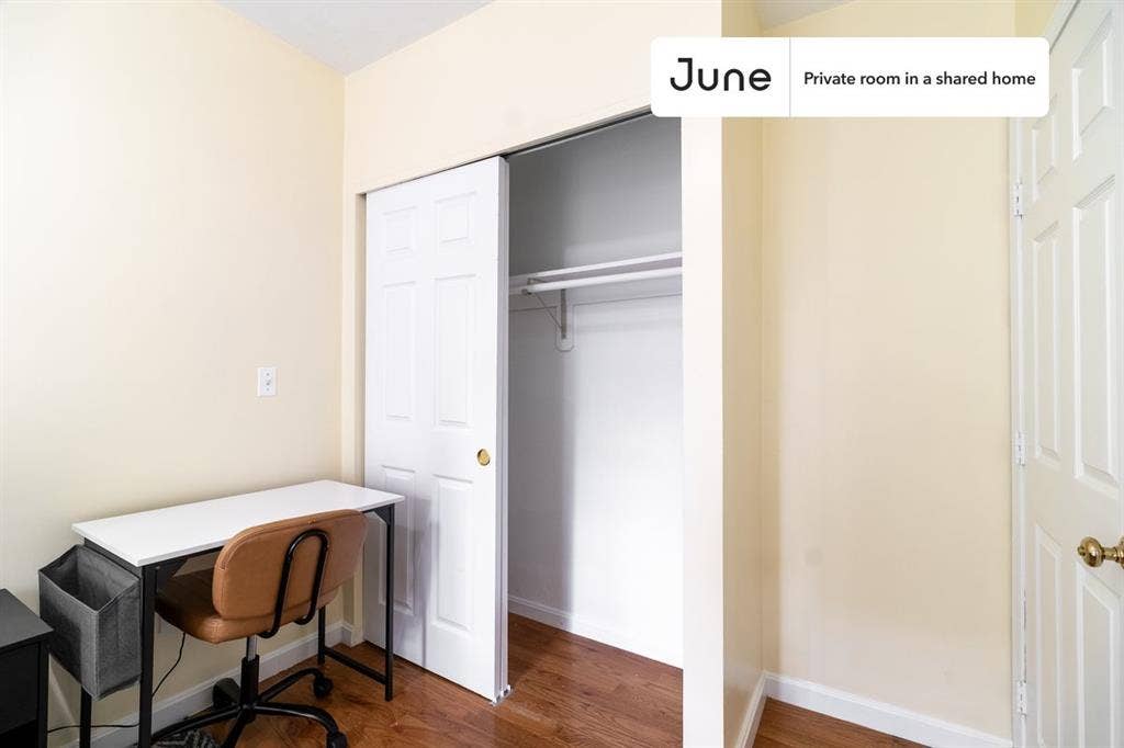 3 BR in Boston