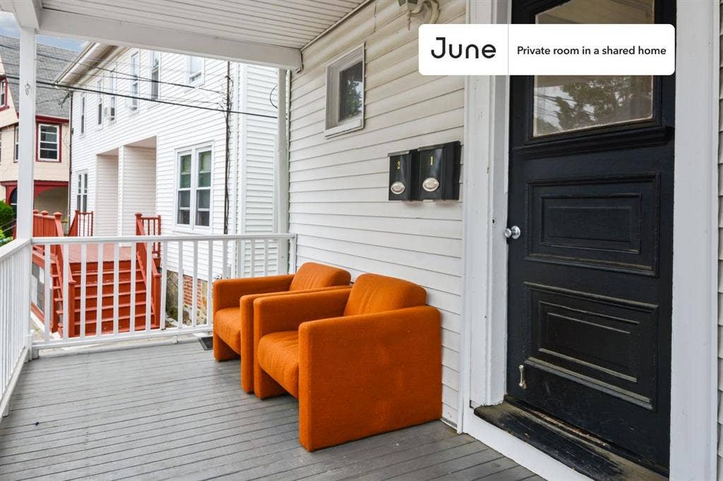 4 BR in Boston