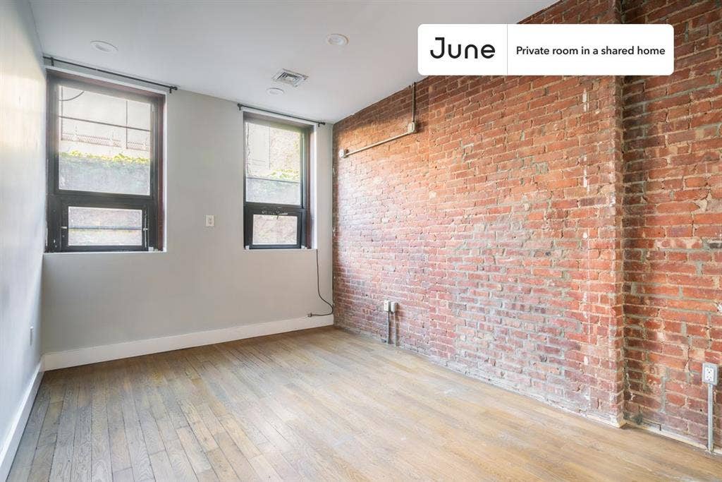 4 BR in New York City