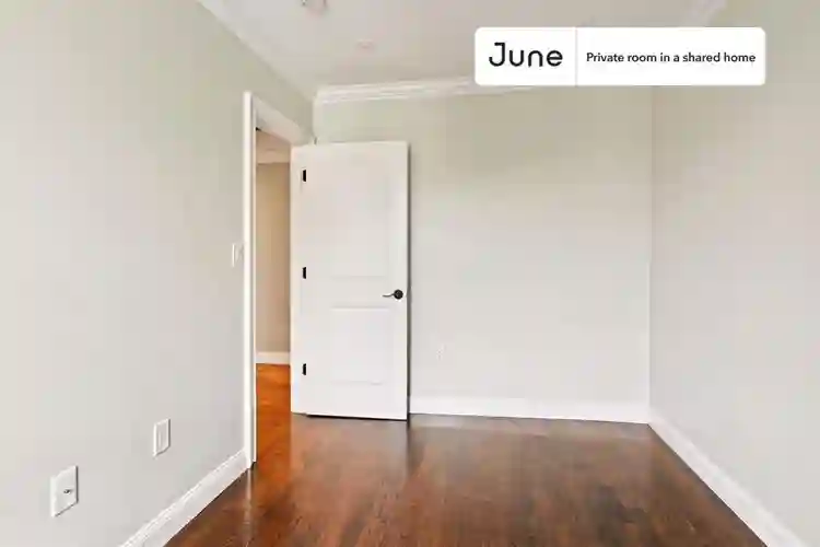 5 BR in Boston