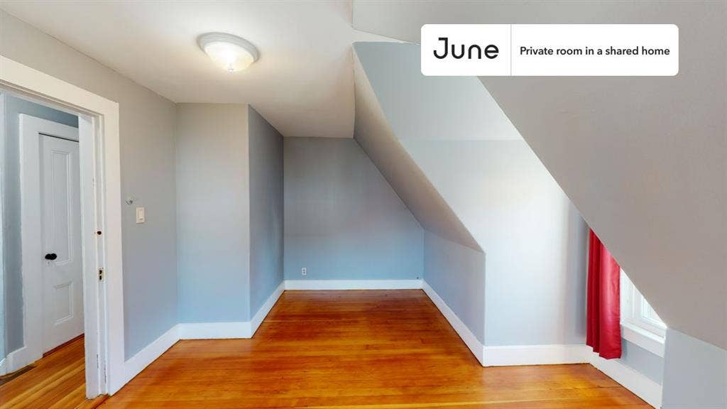 7 BR in Boston