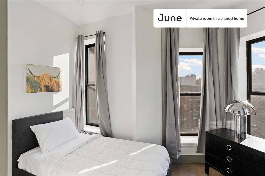 3 BR in New York City