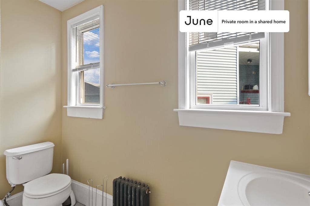 6 BR in Boston