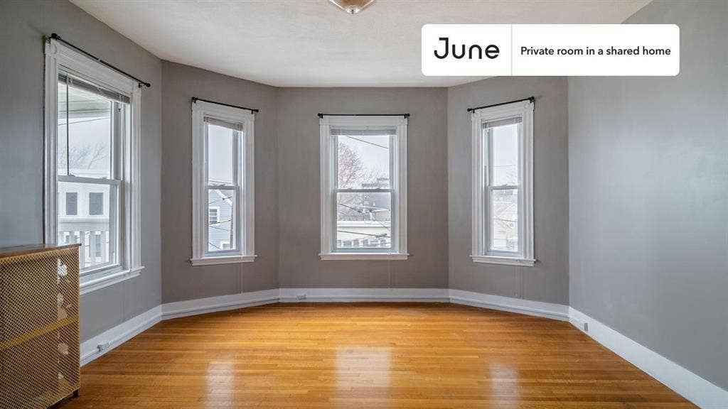 5 BR in Boston