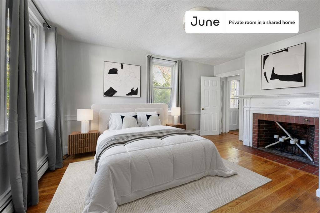 2 BR in Boston