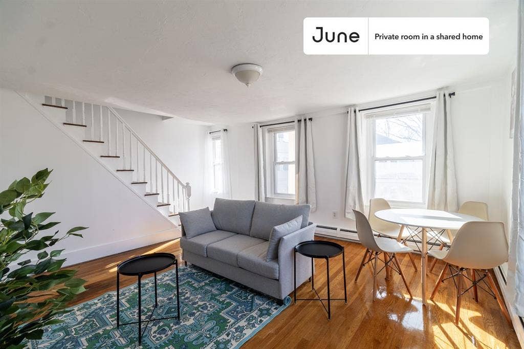 4 BR in Boston