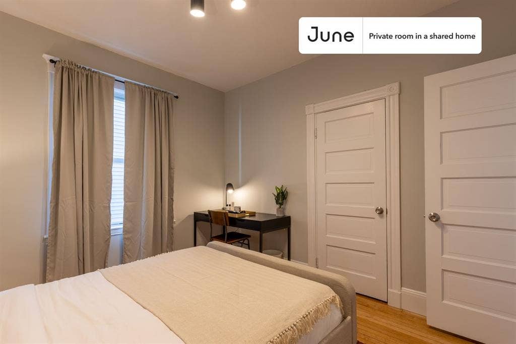 4 BR in Boston