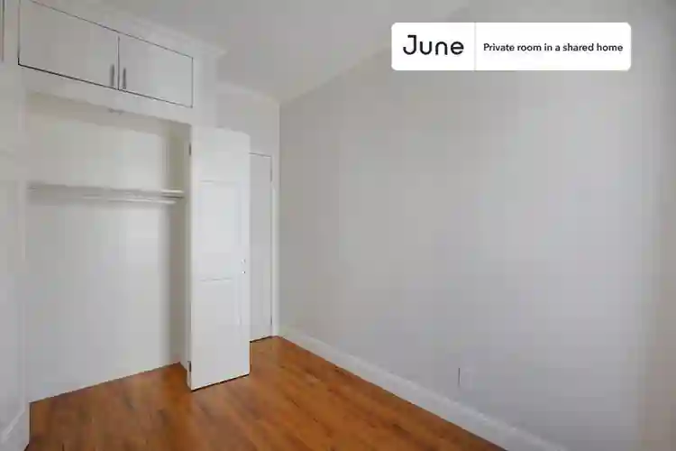 4 BR in New York City
