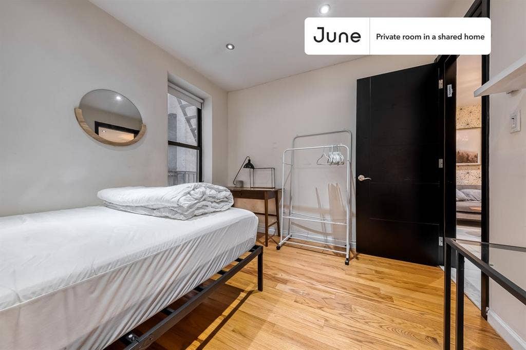 4 BR in New York City