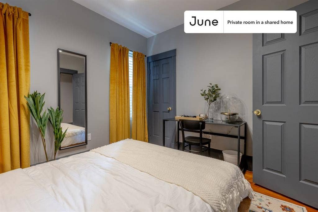 3 BR in Boston