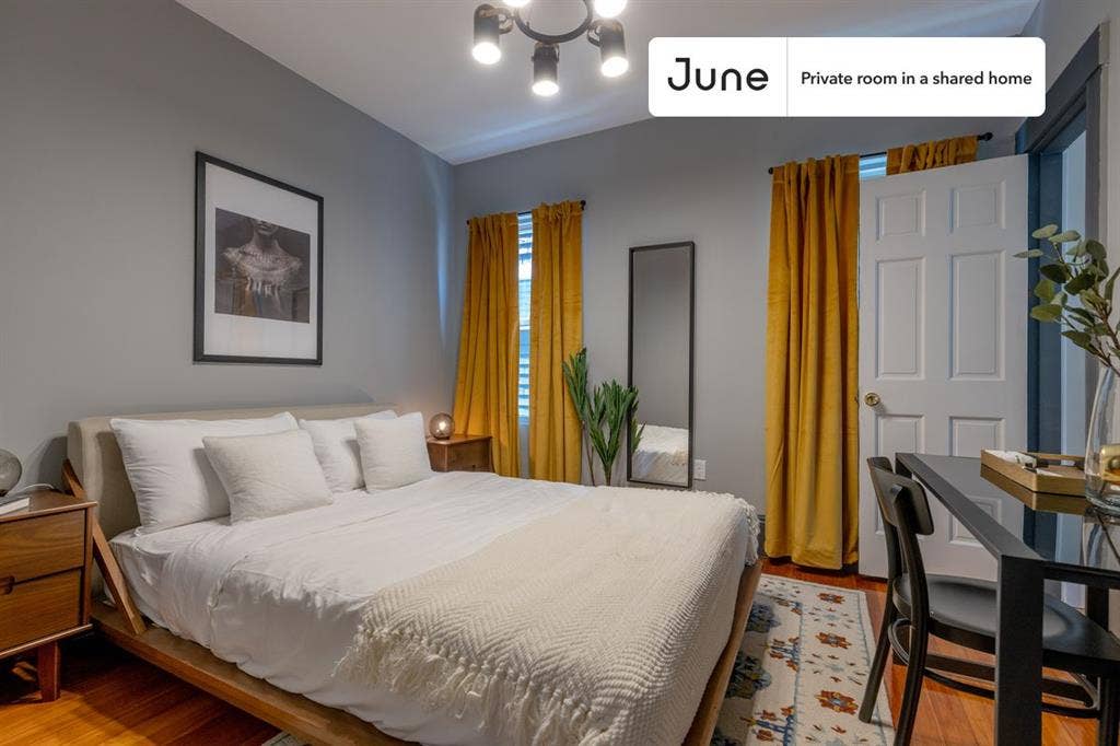 3 BR in Boston
