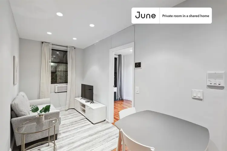 2 BR in New York City