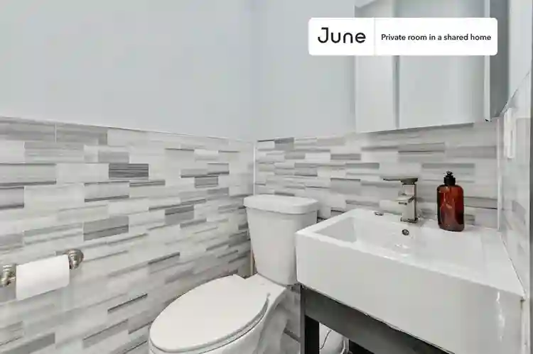 4 BR in New York City