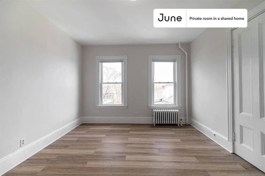 3 BR in Boston