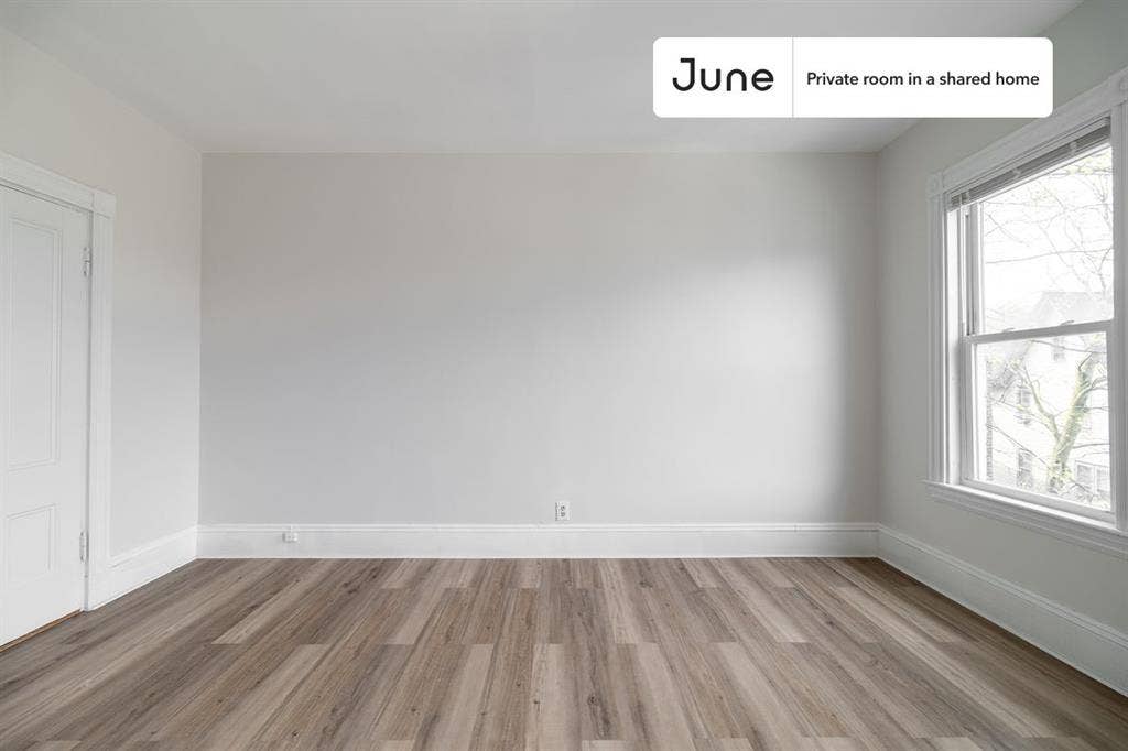 3 BR in Boston