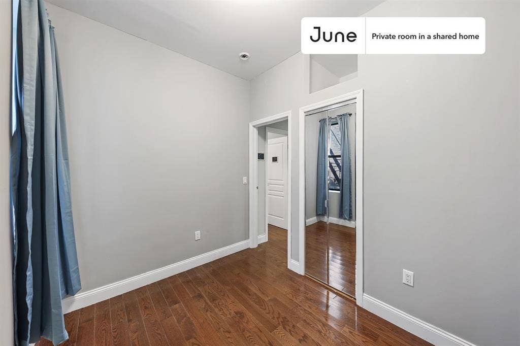 4 BR in New York City
